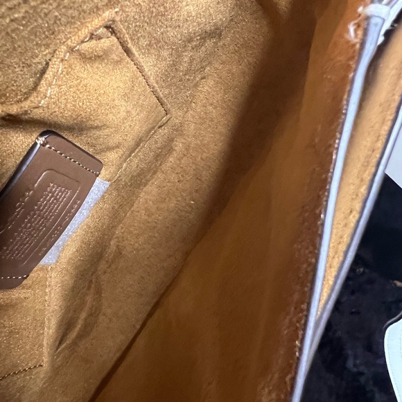 Coach Cream Ellen Crossbody Bag with Gold-Tone Hardware w/COA - Picture 7 of 17